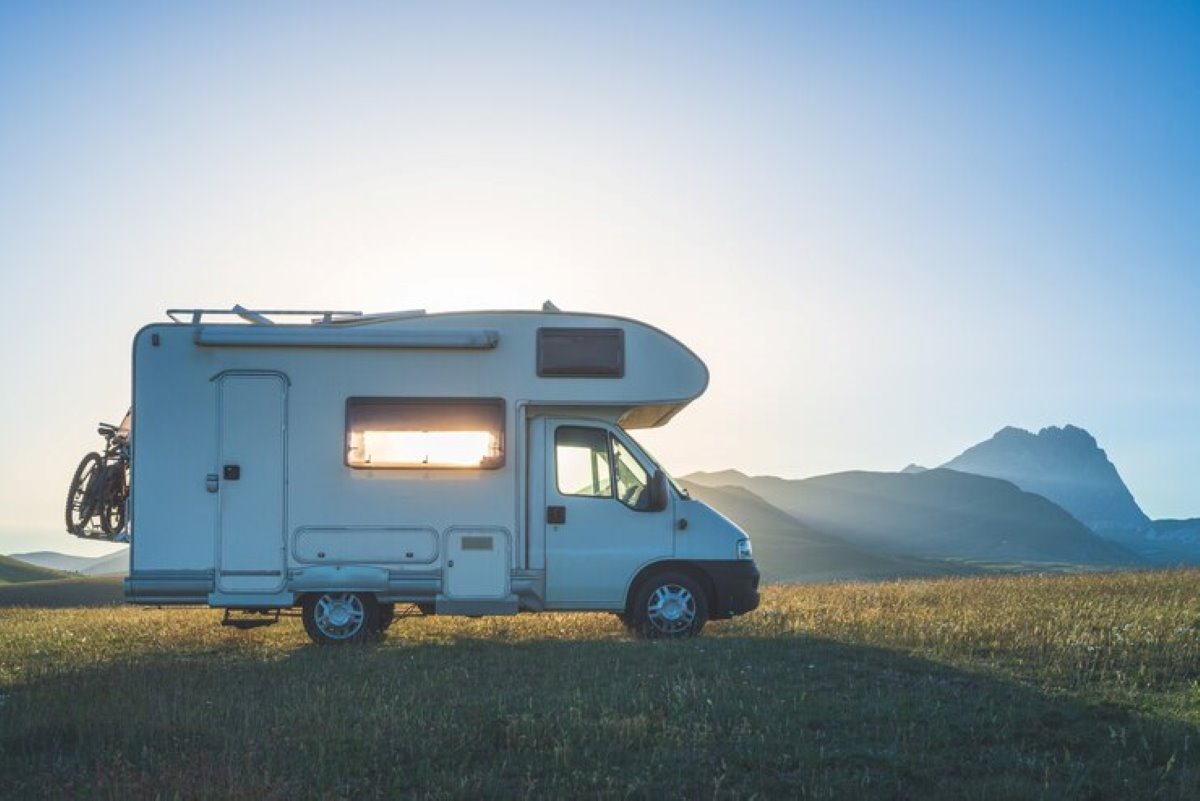 How Do You Choose the Perfect Motorhome Cover for Your Vehicle?